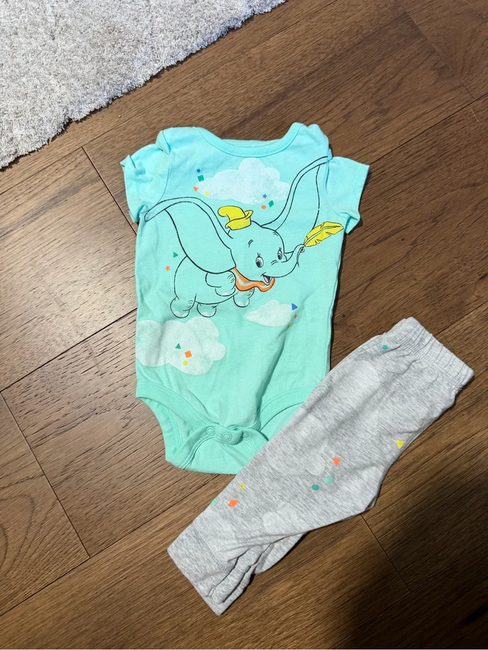 Disney Dumbo Jumping Bean Baby Outfit Size 6 Months
